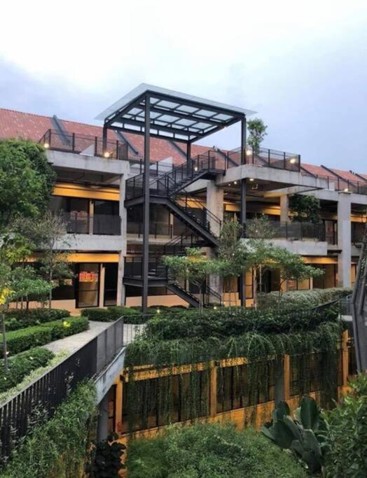 Royal Place- Tamarind Suite Cyberjaya Buitenkant foto