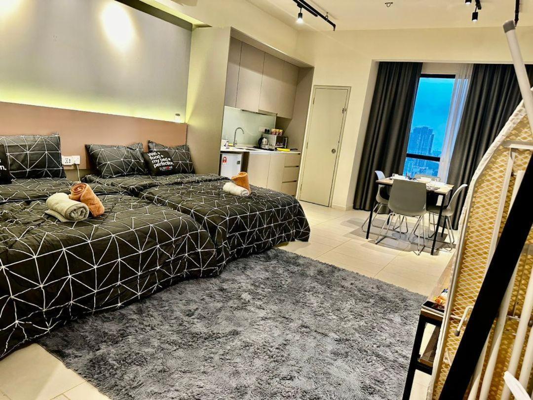Royal Place- Tamarind Suite Cyberjaya Buitenkant foto